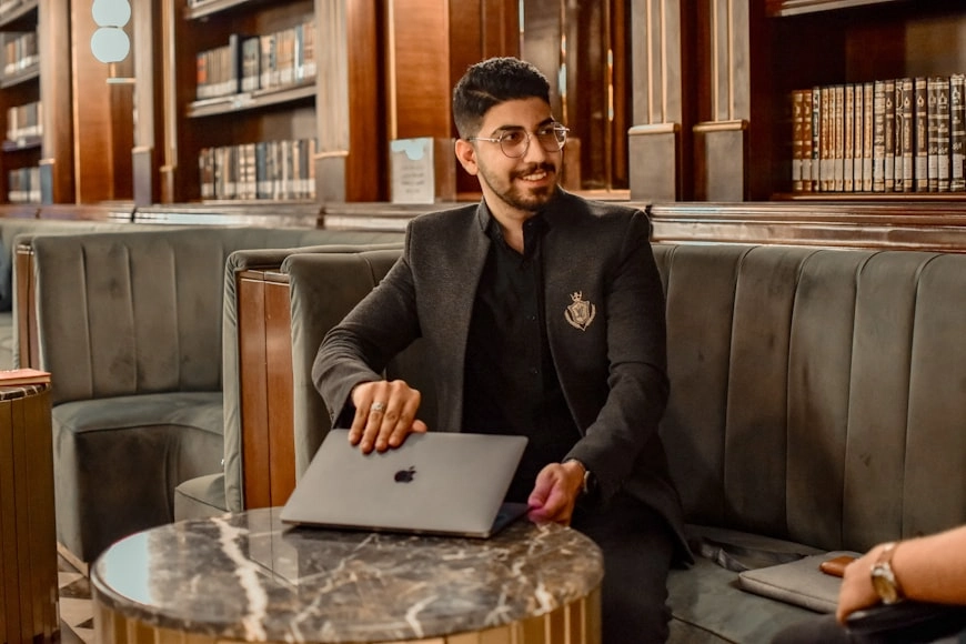 خودشناسی، پایه رهبری موفق