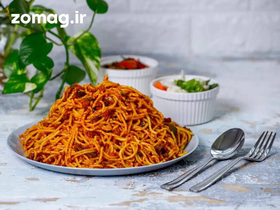 ماکارونی با گوشت چرخ کرده